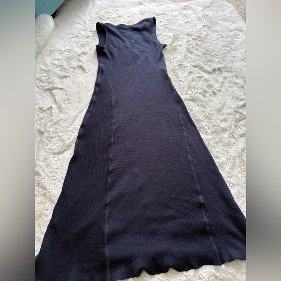 Theory Navy Sleeveless V-Neck Maxi Dress - Picture 4 of 10